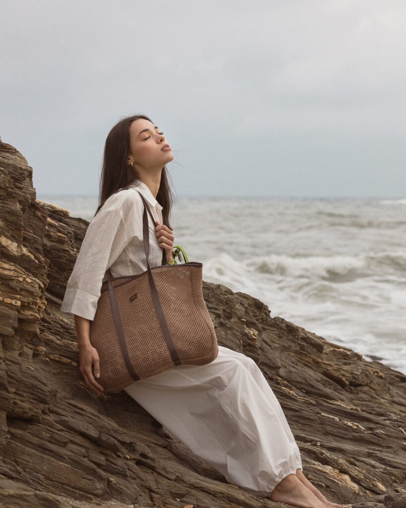 marbella-fashion-photographer-landa-bags-campaign