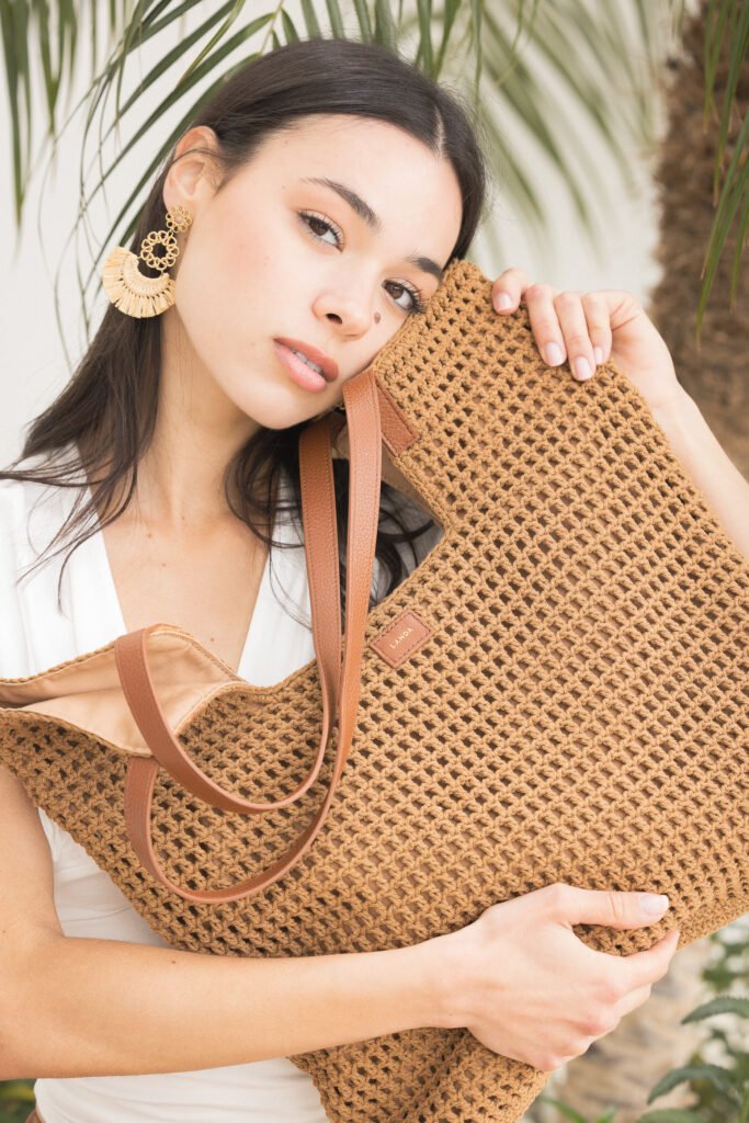 marbella-fashion-photographer-landa-bags-campaign